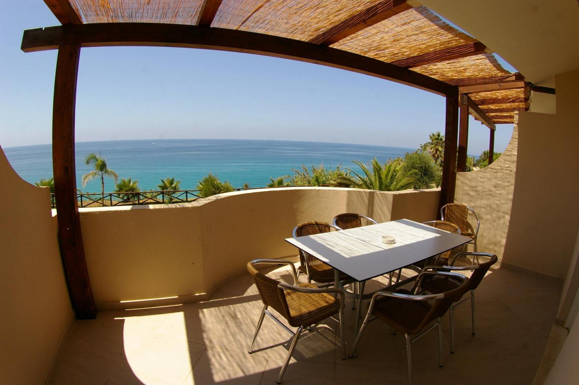 Hotel Villaggio Cala Di Volpe Капо-Ватикано Экстерьер фото